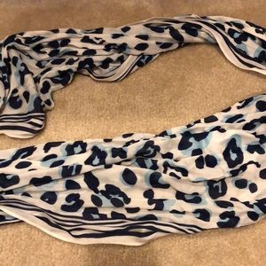 Super soft Talbots Teal Leopard Print Infinity Fashion Scarf